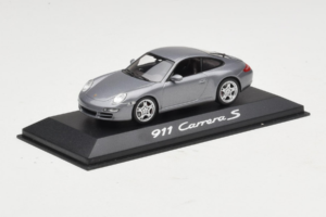 Porsche 911 997 Carrera S Siv Metallic Minichamps 1:43 WAP02010116-R1 Kovina – slika 2 od 4