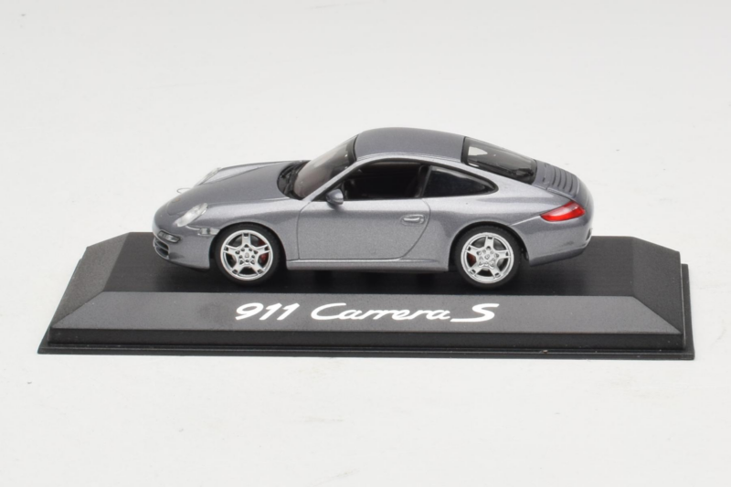Porsche 911 997 Carrera S Siv Metallic Minichamps 1:43 WAP02010116-R1 Kovina