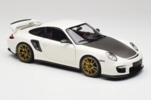 Porsche 911 997 GT2 RS Bel & Zlat Platišča Minichamps 1:18 100069406 Kovina – slika 6 od 8