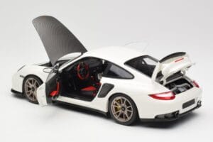 Porsche 911 997 GT2 RS Bel Minichamps 1:18 100069400 Kovina – slika 5 od 8