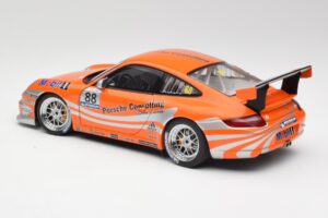 Porsche 911 997 GT3 R #88 Porsche Consulting 2005 AUTOart 1:18 77821 Kovina – slika 7 od 8