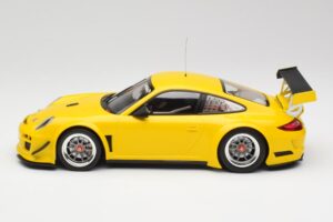Porsche 911 997 GT3 R Street Racing Rumena Minichamps 1:18 151108902 Kovina – slika 3 od 6