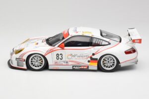 Porsche 911 997 GT3 RSR #83 Team Seikel L. Nielsen / M. Ehret / D. Farnbacher 24 Hours of Le Mans 2006 Minichamps 1:18 100066 – slika 4 od 8