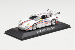 Porsche 911 997 GT3 RSR Bela z Modrimi in Oranžnimi Progami 2007 Minichamps 1:43 WAP02000618 Kovina – slika 2 od 4