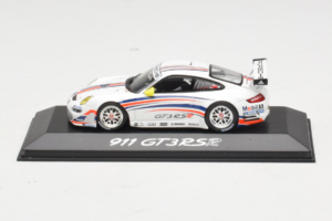 Porsche 911 997 GT3 RSR Bela z Modrimi in Oranžnimi Progami 2007 Minichamps 1:43 WAP02000618 Kovina
