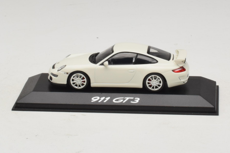 Porsche 911 997 GT3 Bel Minichamps 1:43 WAP02012016 Kovina