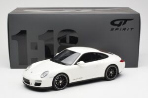 Porsche 911 997 GTS Bela GT Spirit 1:18 GT287 Smola – slika 6 od 6