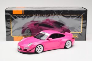 Porsche 911 997 RWB Roza IXO 1:18 18CMC167 Kovina – slika 5 od 5