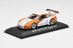 Porsche 911 GT3 R Hybrid 997.2 Presentation White Orange Minichamps 1:43 WAP0201170B Kovina – slika 2 od 4
