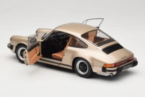 Porsche 911 Carrera 3.2 Bronast Solido 1:18 S1802602 Kovina – slika 5 od 8