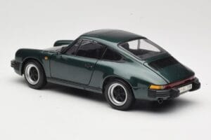 Porsche 911 Carrera Green Metallic Minichamps 1:18 100063022 Kovina – slika 7 od 8