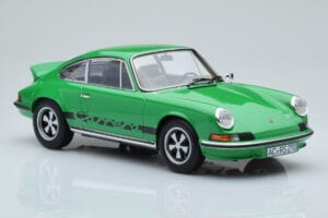 Porsche 911 Carrera RS 2.7 Zelen Norev 1:18 187680 Kovina – slika 4 od 6