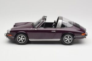 Porsche 911 E Targa Vijolična Norev 1:18 187644 Kovina – slika 4 od 7