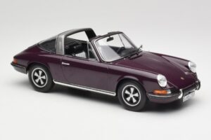 Porsche 911 E Targa Vijolična Norev 1:18 187644 Kovina – slika 5 od 7