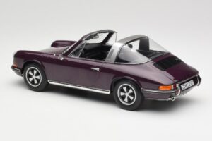 Porsche 911 E Targa Vijolična Norev 1:18 187644 Kovina – slika 6 od 7