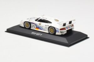 Porsche 911 GT1 #25 Warsteiner 24 Hours of Le Mans 1997 Minichamps 1:43 WAP02003197 Kovina – slika 3 od 4