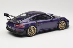 Porsche 911 GT2 RS 991.2 Ultraviolet GT Spirit 1:18 GT926 Smola – slika 2 od 6