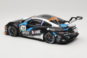 Porsche 911 GT3 Cup 992 #14 R. de Haan Oschersleben GP 2024 IXO 1:18 18RMC219 Kovina – slika 5 od 6