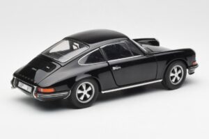 Porsche 911 S Črn Schuco 1:18 450047200 Kovina – slika 3 od 8