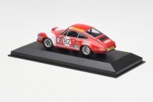 Porsche 911 S #82 Team Kremer Racing 1000km ADAC Neuhaus Class Winner 1971 Minichamps 1:43 400716882 Kovina – slika 3 od 4
