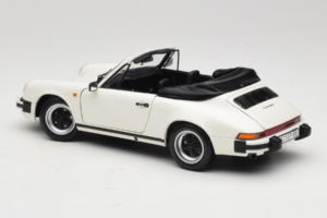 Porsche 911 SC Kabriolet Bel Minichamps 1:18 100063031 Kovina – slika 7 od 8