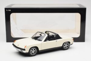 Porsche 914/6 Svetla Slonovica AUTOart 1:18 77933 Kovina – slika 8 od 8