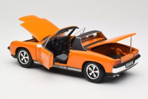 Porsche 914/6 Oranžna Revell 1:18 08864 Kovina – slika 5 od 8