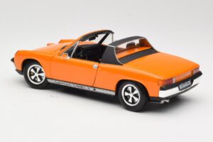 Porsche 914/6 Oranžna Revell 1:18 08864 Kovina – slika 7 od 8