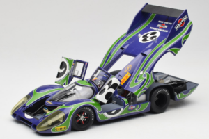 Porsche 917 LH #3 Hippie 2nd Place 24 Hours of Le Mans 1970 AUTOart 1:18 87075-R1 Kovina – slika 2 od 8