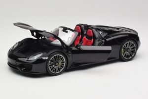 Porsche 918 Spyder Bazalt Črna Metalik Minichamps 1:18 110062431 Kovina – slika 2 od 8