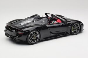 Porsche 918 Spyder Bazalt Črna Metalik Minichamps 1:18 110062431 Kovina – slika 3 od 8