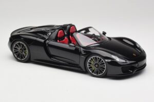 Porsche 918 Spyder Bazalt Črna Metalik Minichamps 1:18 110062431 Kovina – slika 6 od 8