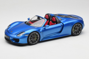 Porsche 918 Spyder Blue Metallic Minichamps 1:18 110062432 Kovina