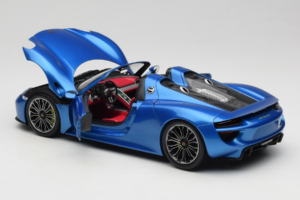 Porsche 918 Spyder Blue Metallic Minichamps 1:18 110062432 Kovina – slika 5 od 8