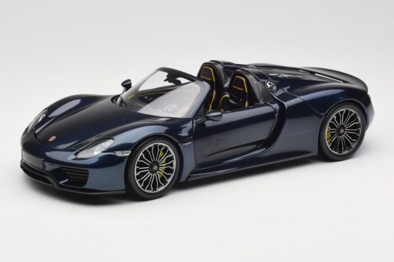 Porsche 918 Spyder Moder Metallic Minichamps 1:18 113062434 Kovina