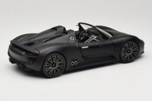 Porsche 918 Spyder Matte Black Minichamps 1:18 110060031 Kovina – slika 3 od 8