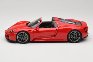 Porsche 918 Spyder Rdeč Minichamps 1:18 110062435 Kovina – slika 4 od 8