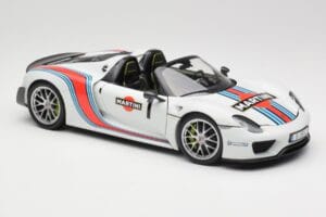 Porsche 918 Spyder Weissach Package Martini Minichamps 1:18 110062440 Kovina – slika 6 od 8