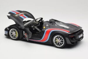 Porsche 918 Spyder Weissach Package Matt Black With Martini Stripes Minichamps 1:18 110062445 Kovina – slika 5 od 8