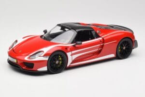 Porsche 918 Spyder Weissach Package Rdeč & Bele Črte Minichamps 1:18 110062442 Kovina – slika 3 od 9