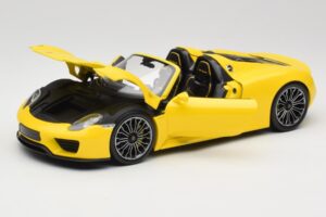 Porsche 918 Spyder Rumen Minichamps 1:18 110062434 Kovina – slika 2 od 8