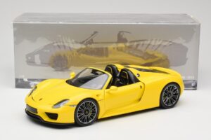 Porsche 918 Spyder Rumen Minichamps 1:18 110062434 Kovina – slika 8 od 8