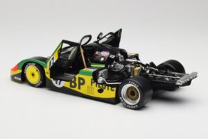 Porsche 956L BP #47 P. Henn / C. Ballot-Lena 24 Hours of Le Mans 1983 Minichamps 1:18 180836947 Kovina – slika 5 od 8