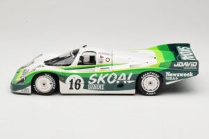 Porsche 956L #16 Skoal Bandit G. Edwards / D. Sears / M. Bleekemolen 24 Hours of Le Mans 1983 Minichamps 1:18 183836916 Kovin – slika 4 od 8