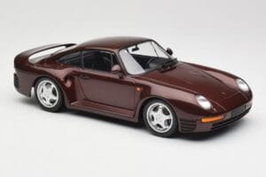 Porsche 959 Dark Red Metallic Minichamps 1:18 155066204 Kovina – slika 3 od 6