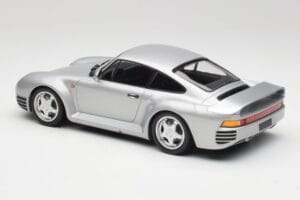 Porsche 959 Srebrn Metalik Minichamps 1:18 155066201 Kovina – slika 5 od 6