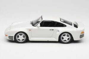 Porsche 959 White Metallic Minichamps 1:18 155066206 Kovina – slika 3 od 6