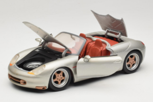 Porsche Boxster 986 Concept Srebrna Maisto 1:18 50231 Kovina – slika 2 od 8
