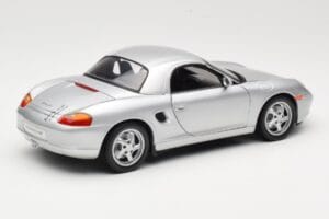Porsche Boxster 986 Hard Top Srebrn UT Models 1:18 27854 Kovina – slika 3 od 8