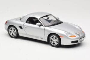 Porsche Boxster 986 Hard Top Srebrn UT Models 1:18 27854 Kovina – slika 6 od 8